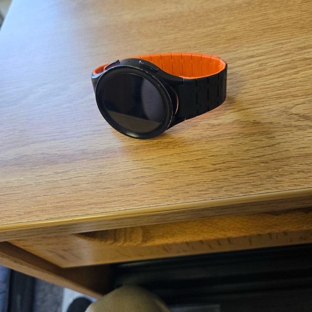 Samsung Galaxy Watch6 (44mm, Bluetooth) Smartwatch